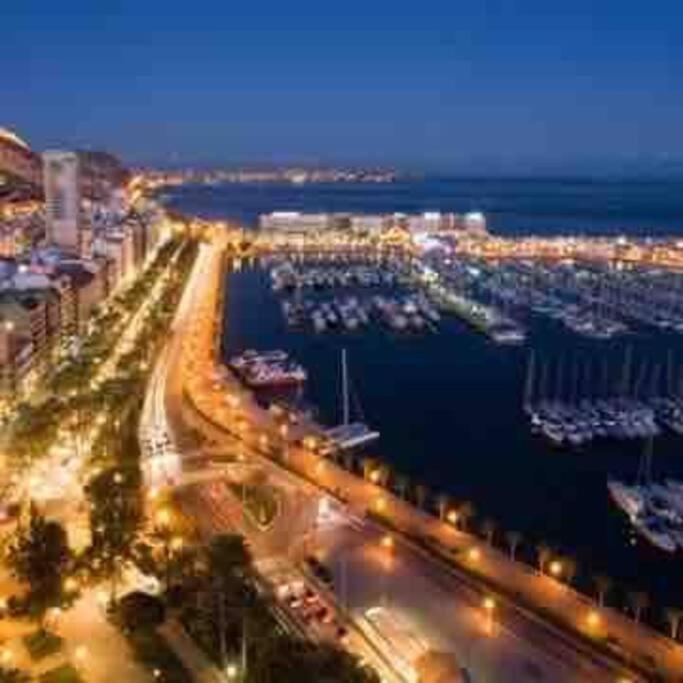 Apartment Oumnia 1 - City Center Tanger Exteriör bild